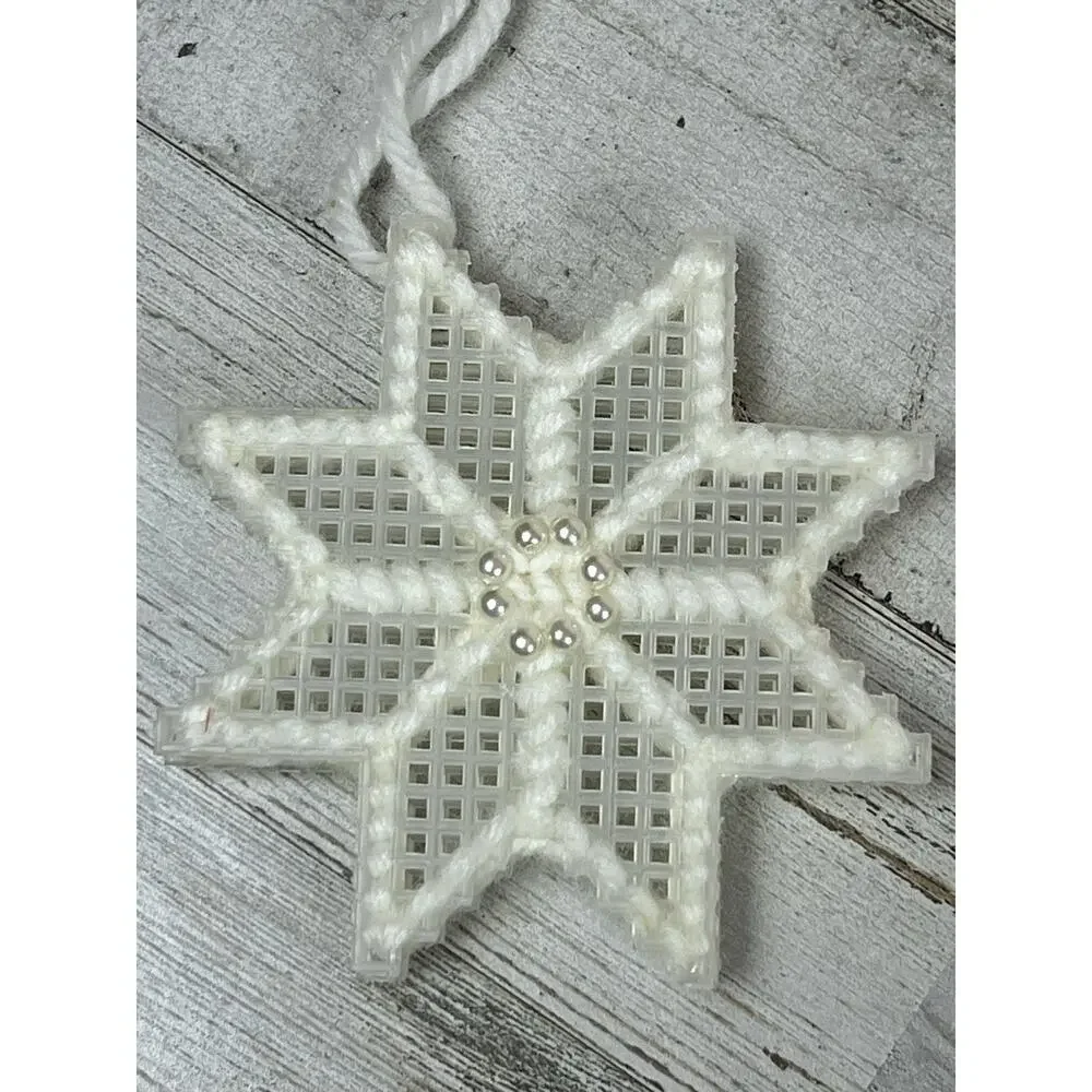 Vtg Handmade Christmas Ornaments Lot 14 Plastic Canvas Snowflakes Stars Bears